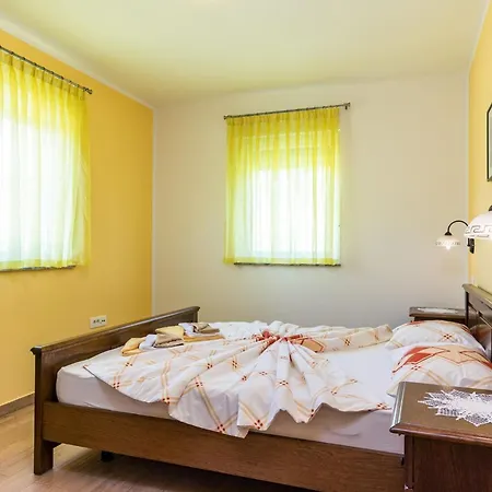 Holiday home Dolinka *