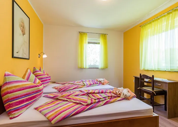 Dolinka Vikendica Pula