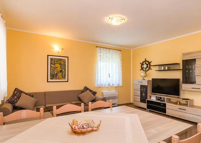 Dolinka Vikendica Pula